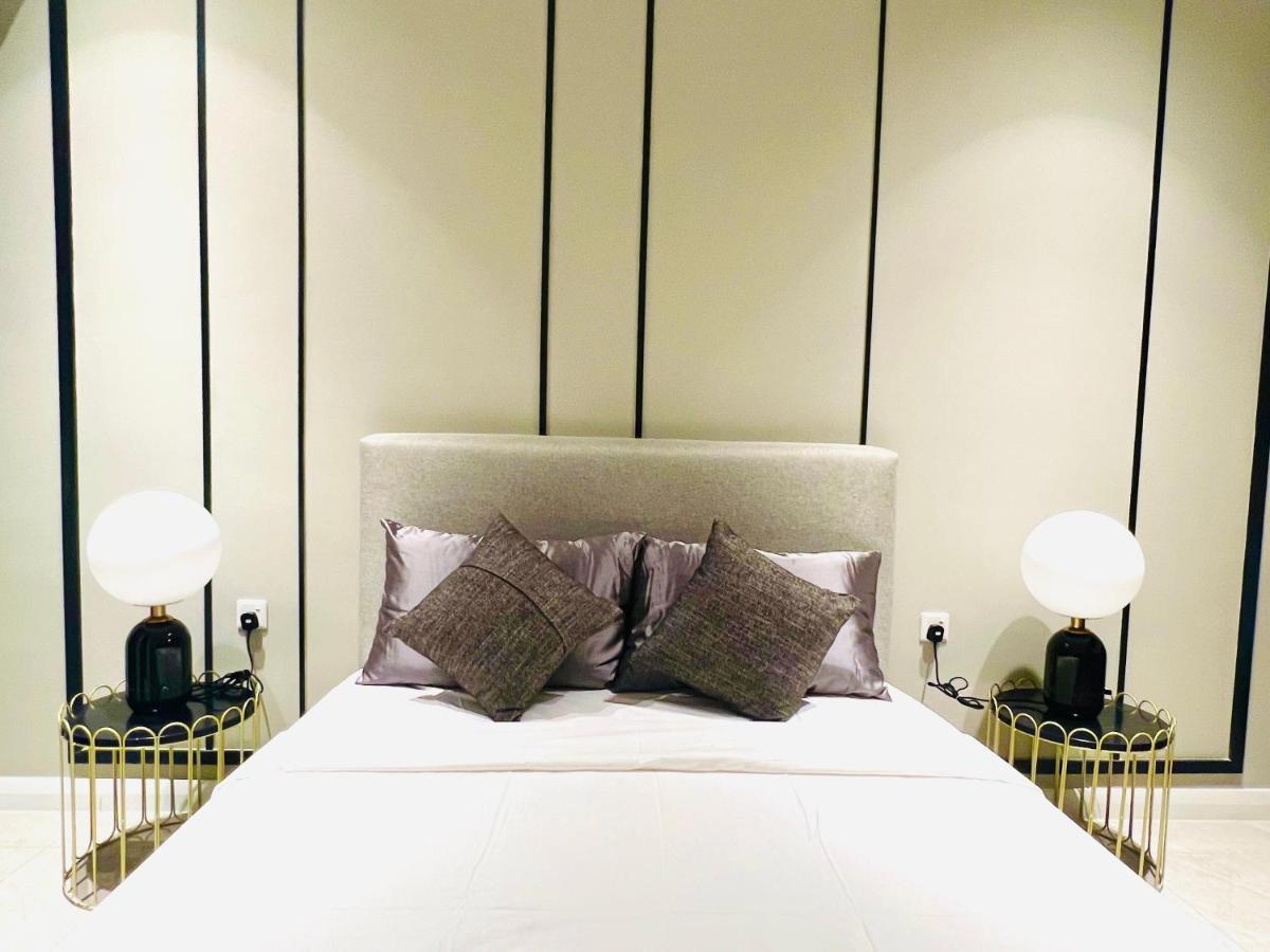 Axon Suites Bukit Bintang By Sky Pool Куала-Лумпур Экстерьер фото