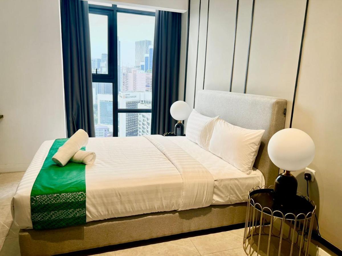 Axon Suites Bukit Bintang By Sky Pool Куала-Лумпур Экстерьер фото