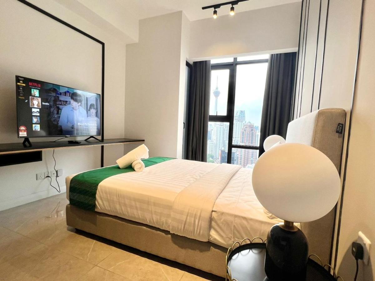 Axon Suites Bukit Bintang By Sky Pool Куала-Лумпур Экстерьер фото